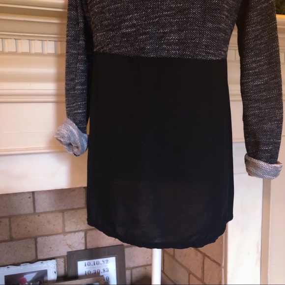 | Lucky Brand | Long Sleeve Top - Picture 3 of 4